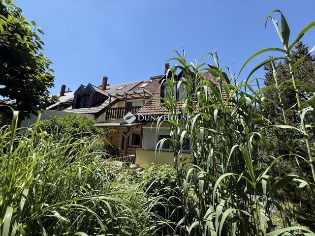 Eladó sorház, Szombathelyen 95.9 M Ft, 2+2 szobás