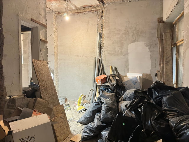 Eladó téglalakás, Budapesten, VI. kerületben 28.8 M Ft, 1 szobás