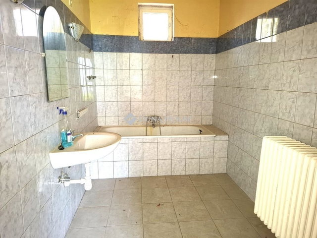 Eladó családi ház, Bozzaiban 37.5 M Ft, 4 szobás