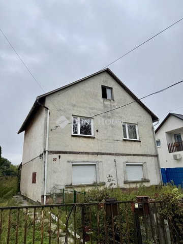 Eladó családi ház, Bicskén, Csokonai utcában 75 M Ft, 5 szobás