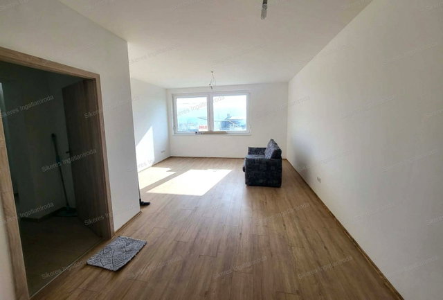 Eladó sorház, Dorogon 92.7 M Ft, 3 szobás / költözzbe.hu