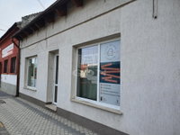 Kiadó üzlethelyiség, Székesfehérvárott 200 E Ft / hó