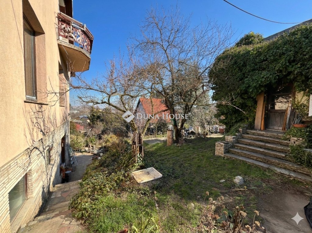 5 bed · 190m² · 199.900.000 ft