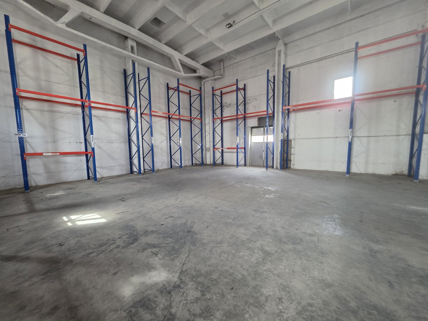 420m² · 756.000 ft