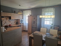 Eladó panellakás, Komlón, Hegyhát utcában 26.4 M Ft, 2+1 szobás