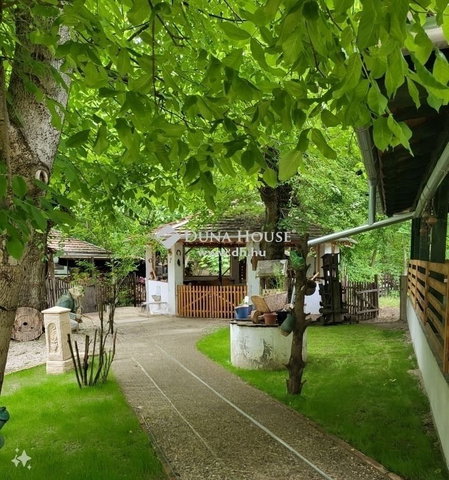 Eladó mezogazdasagi ingatlan, Kecskeméten 81.5 M Ft, 4 szobás