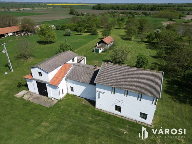 Eladó családi ház, Battonyán 80 M Ft, 2 szobás