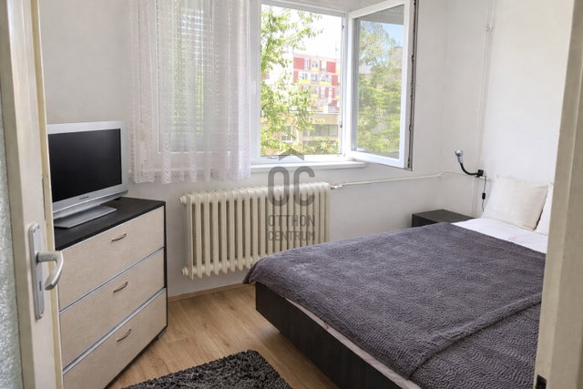 Eladó téglalakás, Debrecenben 52 M Ft, 2 szobás