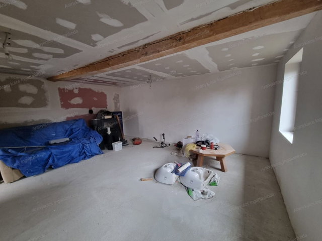 Eladó családi ház, Békésen, Keserűsor utcában 18.9 M Ft
