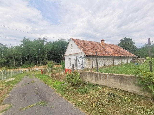 Eladó családi ház, Zalaegerszegen 12.9 M Ft, 1 szobás