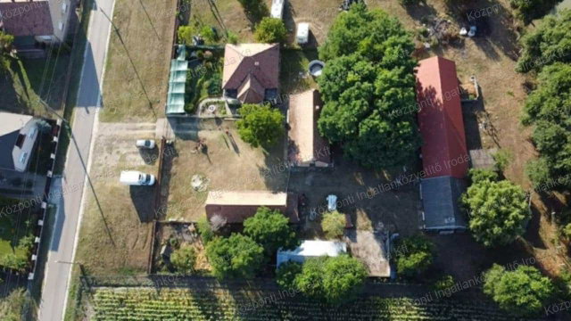 Eladó családi ház, Táborfalván 84.5 M Ft, 3 szobás