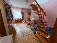 Eladó családi ház, Pápán 74.9 M Ft, 5 szobás