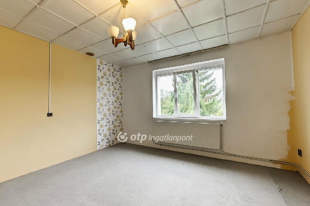 Eladó családi ház, Sirokban 29.9 M Ft, 3 szobás