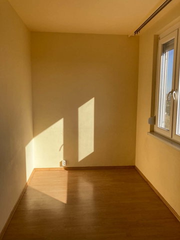 Eladó panellakás, Debrecenben 39.9 M Ft, 1+1 szobás