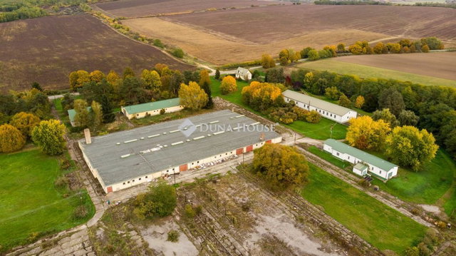 Eladó ipari ingatlan, Pétervásárán 500 M Ft