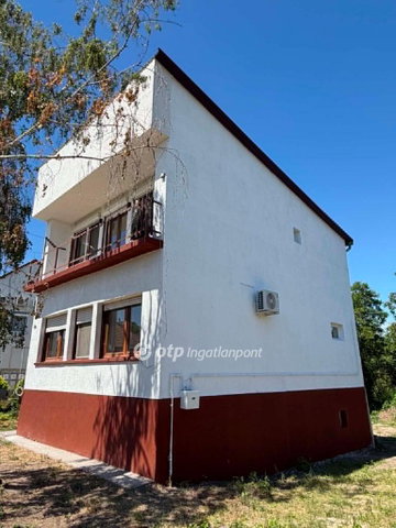 Eladó családi ház, Tápiószelén 59.9 M Ft, 3 szobás