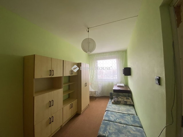 Eladó panellakás, Szegeden 49 M Ft, 3 szobás