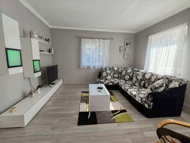 Eladó családi ház, Szőlősgyörökön 72.9 M Ft, 2 szobás