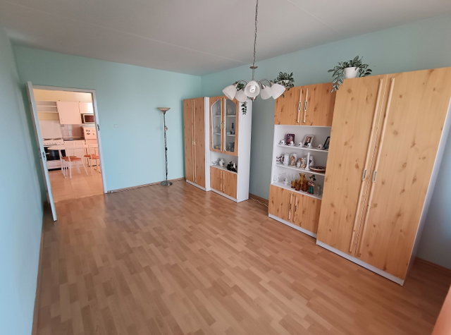 Eladó panellakás, Debrecenben 51.4 M Ft, 2 szobás