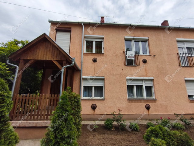 Eladó téglalakás, Nagyatádon 28.1 M Ft, 2 szobás