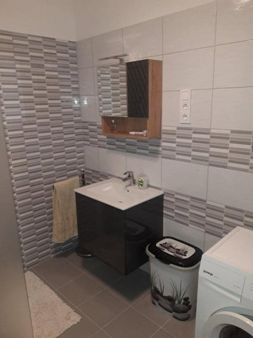 Eladó téglalakás, Székesfehérvárott 75 M Ft, 3 szobás