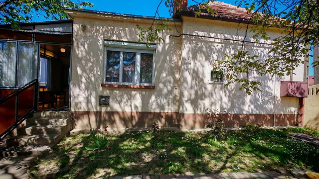 Eladó családi ház, Keszthelyen 84.99 M Ft, 3 szobás