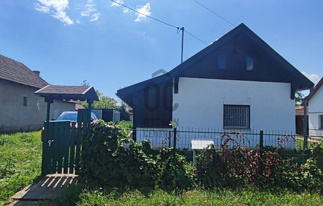 Eladó családi ház, Abádszalókban 17.9 M Ft, 2 szobás