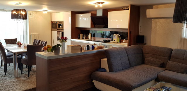 Eladó családi ház, Csömörön, Szegfű utcában 259.9 M Ft