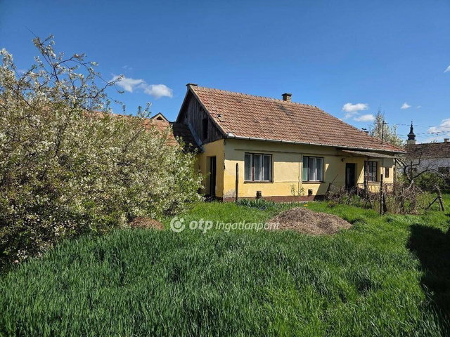 Eladó családi ház, Derecskén 33 M Ft, 2 szobás