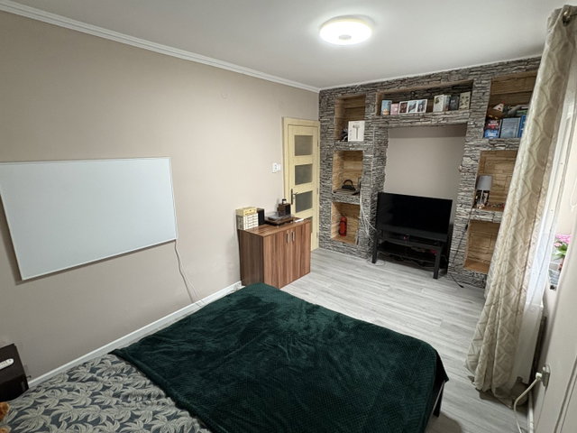 Eladó téglalakás, Nyergesújfaluban, Hullám utcában 34.9 M Ft