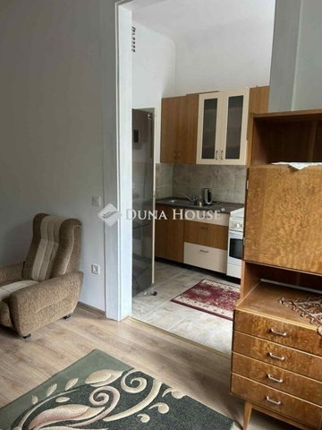 Eladó téglalakás, Budapesten, X. kerületben 48 M Ft, 2 szobás
