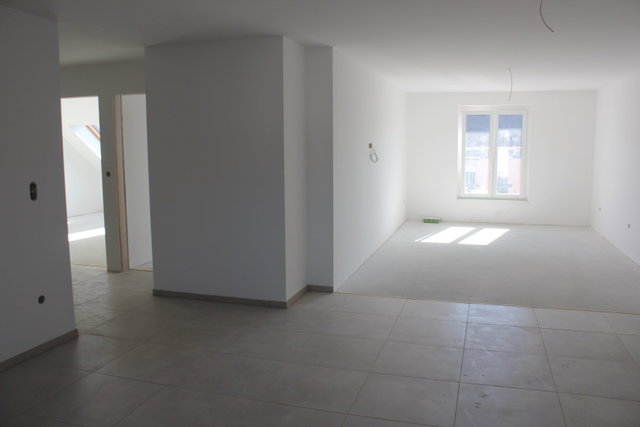 Eladó téglalakás, Kapuváron 119 M Ft, 3 szobás