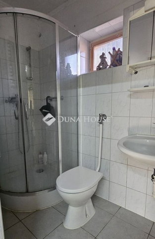 Eladó családi ház, Véménden 22.5 M Ft, 3 szobás