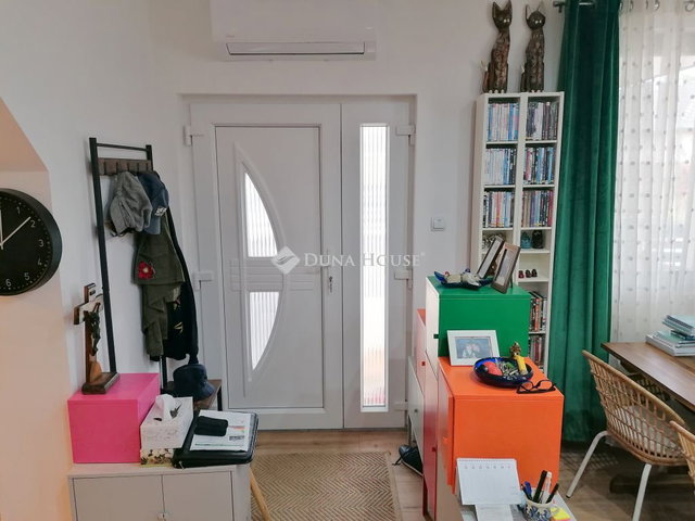 Eladó családi ház, Nyíregyházán 63.5 M Ft, 4 szobás