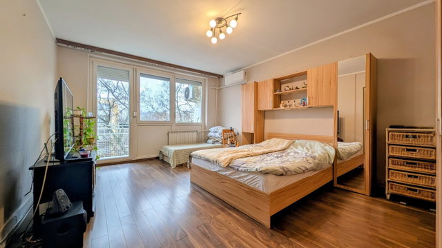 Eladó panellakás, Kecskeméten 45.5 M Ft, 2 szobás