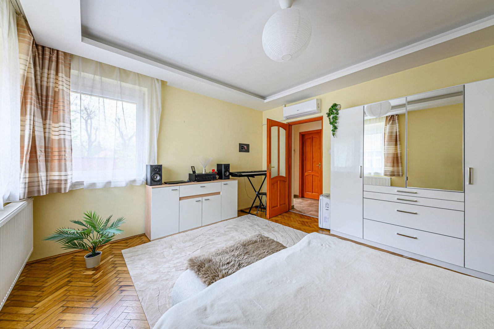 2 bed · 74m² · 153.500.000 ft
