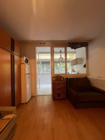 Eladó nyaraló, Balatonbogláron, Dália utcában 41.5 M Ft