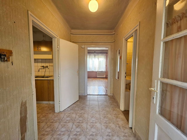 Eladó ikerház, Bonyhádon, Bezerédj utcában 27.9 M Ft, 2 szobás