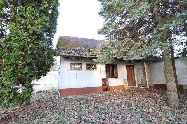 Eladó családi ház, Budapesten, II. kerületben 109.98 M Ft