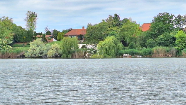 Eladó sorház, Csongrádon 79 M Ft, 5 szobás