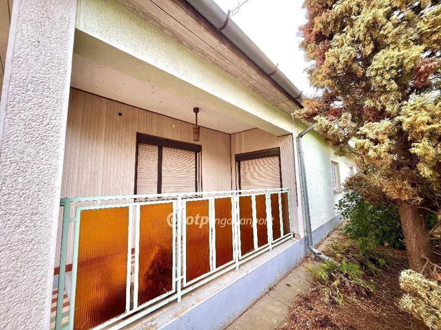 Eladó családi ház, Hajdúszoboszlón 54.99 M Ft, 3+1 szobás
