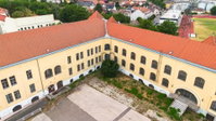 Eladó iroda, Vácon 580 M Ft / költözzbe.hu