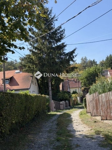 Eladó nyaraló, Orfűn 59.9 M Ft, 2 szobás / költözzbe.hu
