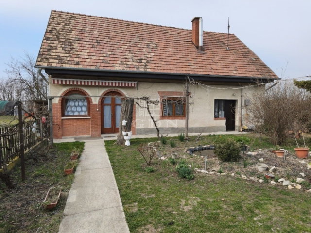 Eladó mezogazdasagi ingatlan, Lajosmizsén 82 M Ft, 2 szobás