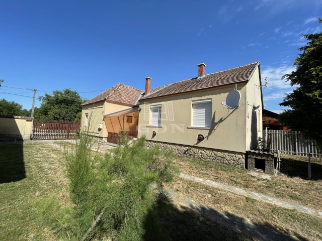 Eladó családi ház, Kupon 34.9 M Ft, 3 szobás
