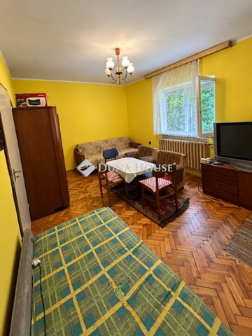 Eladó családi ház, Veszprémben 120 M Ft, 4 szobás