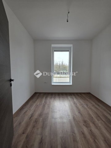 Eladó téglalakás, Budapesten, IV. kerületben 92.99 M Ft