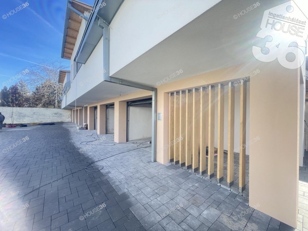3 bed · 61m² · 79.500.000 ft