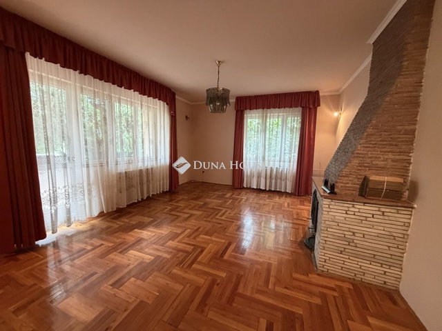 Eladó családi ház, Győrött 134.99 M Ft, 5 szobás