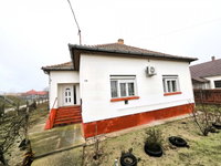 Eladó családi ház, Kömpöcön 32.5 M Ft, 3 szobás